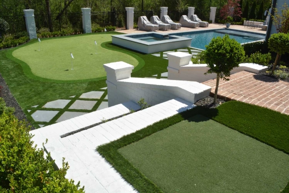 Jacksonville backyard tee box